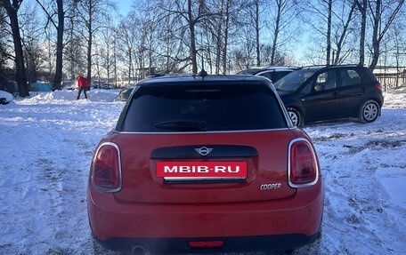 MINI Hatch, 2019 год, 1 910 000 рублей, 5 фотография