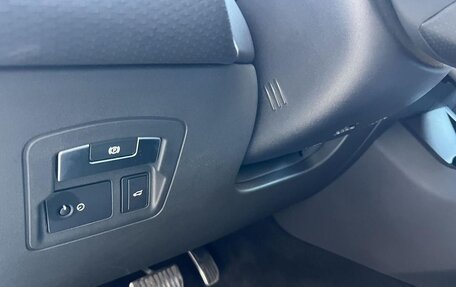 Land Rover Range Rover Velar I, 2018 год, 3 600 000 рублей, 8 фотография