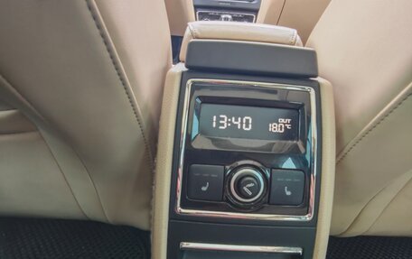 Skoda Superb III рестайлинг, 2014 год, 1 400 000 рублей, 14 фотография