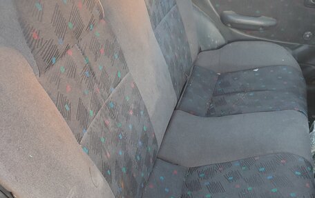 Hyundai Accent II, 1999 год, 85 000 рублей, 14 фотография