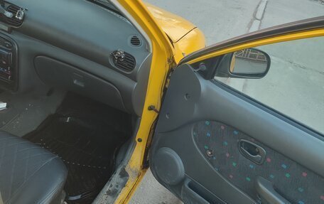 Hyundai Accent II, 1999 год, 85 000 рублей, 9 фотография