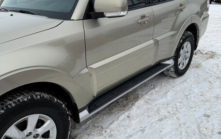 Mitsubishi Pajero IV, 2014 год, 2 950 000 рублей, 3 фотография