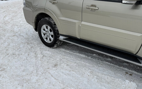 Mitsubishi Pajero IV, 2014 год, 2 950 000 рублей, 5 фотография