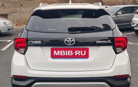 Toyota Yaris XP150 рестайлинг, 2022 год, 1 390 000 рублей, 4 фотография