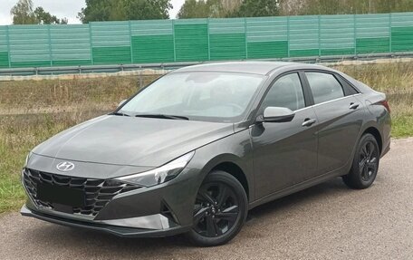 Hyundai Elantra, 2023 год, 1 890 000 рублей, 11 фотография