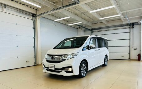 Honda Stepwgn IV, 2016 год, 1 869 000 рублей, 2 фотография