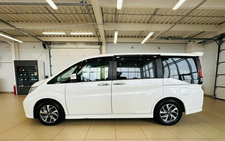 Honda Stepwgn IV, 2016 год, 1 869 000 рублей, 3 фотография