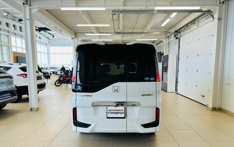 Honda Stepwgn IV, 2016 год, 1 869 000 рублей, 5 фотография