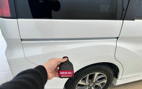 Honda Stepwgn IV, 2016 год, 1 869 000 рублей, 27 фотография