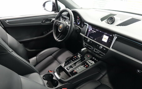 Porsche Macan I рестайлинг, 2025 год, 12 290 000 рублей, 20 фотография