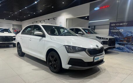 Skoda Rapid II, 2021 год, 920 000 рублей, 3 фотография