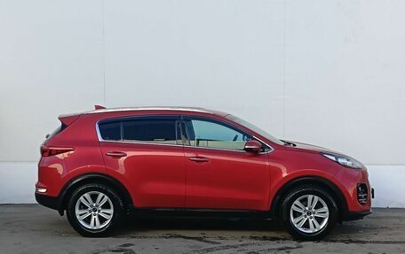 KIA Sportage IV рестайлинг, 2018 год, 2 080 000 рублей, 4 фотография