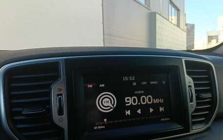 KIA Sportage IV рестайлинг, 2018 год, 2 080 000 рублей, 14 фотография