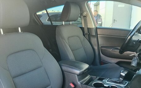 KIA Sportage IV рестайлинг, 2018 год, 2 080 000 рублей, 20 фотография
