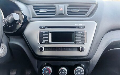 KIA Rio III рестайлинг, 2016 год, 949 800 рублей, 18 фотография