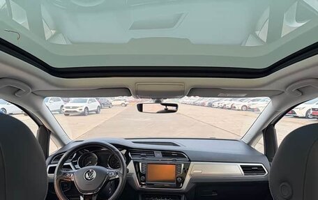 Volkswagen Touran III, 2023 год, 1 578 125 рублей, 8 фотография