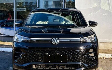 Volkswagen Tiguan, 2026 год, 4 990 000 рублей, 2 фотография