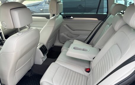 Volkswagen Passat B8 рестайлинг, 2019 год, 2 900 000 рублей, 1 фотография