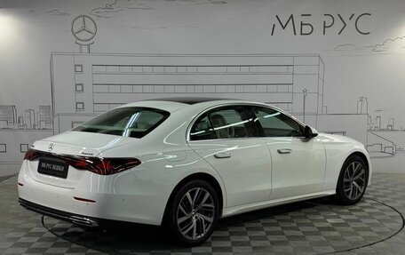 Mercedes-Benz E-Класс, 2024 год, 7 900 000 рублей, 4 фотография