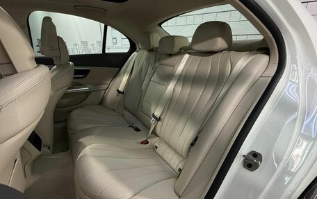 Mercedes-Benz E-Класс, 2024 год, 7 900 000 рублей, 3 фотография