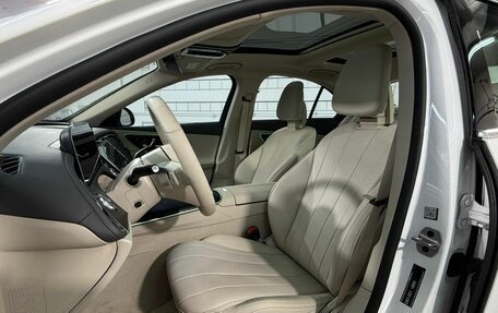 Mercedes-Benz E-Класс, 2024 год, 7 900 000 рублей, 13 фотография