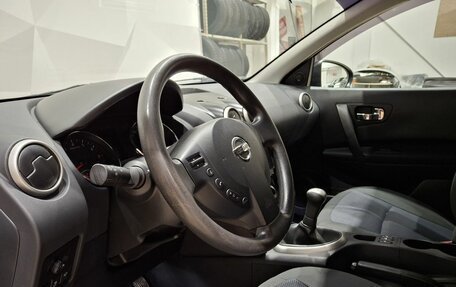 Nissan Qashqai, 2011 год, 920 000 рублей, 24 фотография