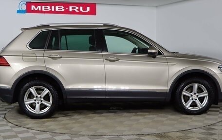 Volkswagen Tiguan II, 2017 год, 2 519 990 рублей, 4 фотография