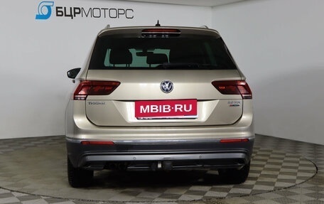 Volkswagen Tiguan II, 2017 год, 2 519 990 рублей, 6 фотография