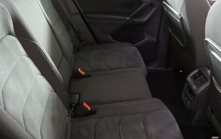 Volkswagen Tiguan II, 2017 год, 2 519 990 рублей, 25 фотография