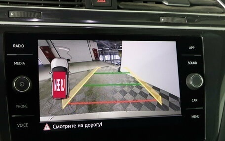 Volkswagen Tiguan II, 2017 год, 2 519 990 рублей, 19 фотография