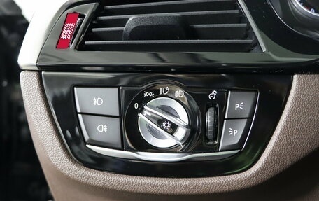 BMW 5 серия, 2018 год, 3 369 990 рублей, 17 фотография