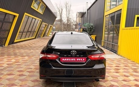 Toyota Camry, 2020 год, 2 900 000 рублей, 7 фотография