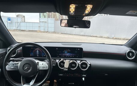 Mercedes-Benz A-Класс, 2020 год, 2 690 000 рублей, 10 фотография