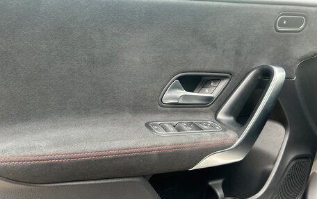 Mercedes-Benz A-Класс, 2020 год, 2 690 000 рублей, 12 фотография