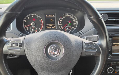Volkswagen Jetta VI, 2012 год, 1 200 000 рублей, 13 фотография