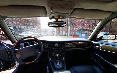 Jaguar XJR III (X350), 1999 год, 2 000 000 рублей, 12 фотография