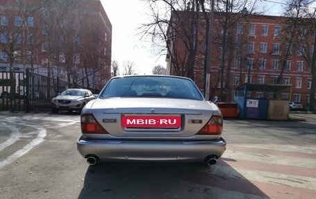 Jaguar XJR III (X350), 1999 год, 2 000 000 рублей, 6 фотография