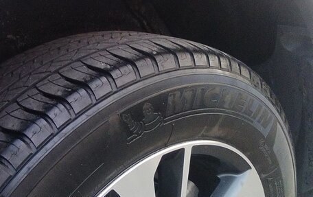 Toyota RAV4, 2016 год, 2 330 000 рублей, 11 фотография