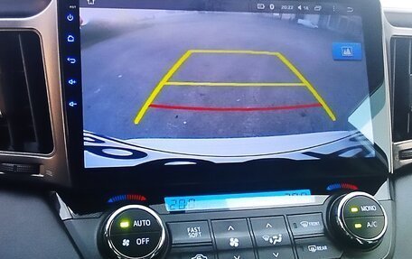 Toyota RAV4, 2016 год, 2 330 000 рублей, 14 фотография