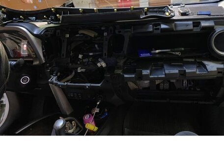 Toyota RAV4, 2016 год, 2 330 000 рублей, 15 фотография