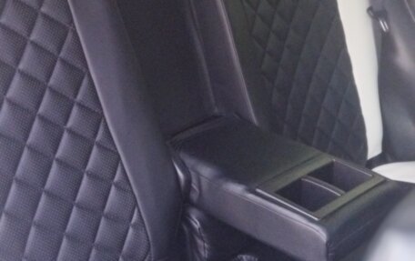 Toyota RAV4, 2016 год, 2 330 000 рублей, 13 фотография