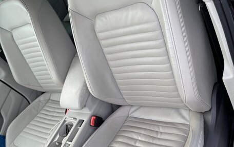 Volkswagen Passat B8 рестайлинг, 2019 год, 2 900 000 рублей, 16 фотография