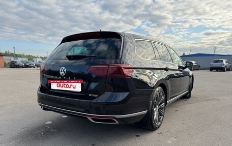 Volkswagen Passat B8 рестайлинг, 2019 год, 2 900 000 рублей, 8 фотография