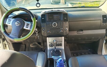 Nissan Navara (Frontier), 2012 год, 1 700 000 рублей, 12 фотография