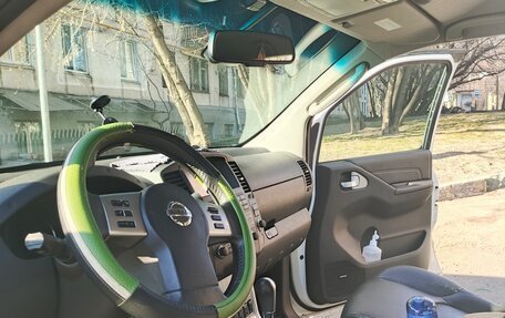 Nissan Navara (Frontier), 2012 год, 1 700 000 рублей, 20 фотография