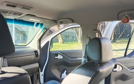 Nissan Navara (Frontier), 2012 год, 1 700 000 рублей, 19 фотография