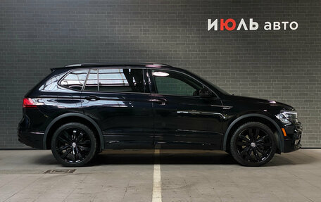 Volkswagen Tiguan II, 2021 год, 3 050 000 рублей, 4 фотография