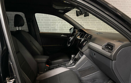 Volkswagen Tiguan II, 2021 год, 3 050 000 рублей, 10 фотография