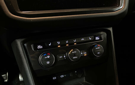 Volkswagen Tiguan II, 2021 год, 3 050 000 рублей, 13 фотография