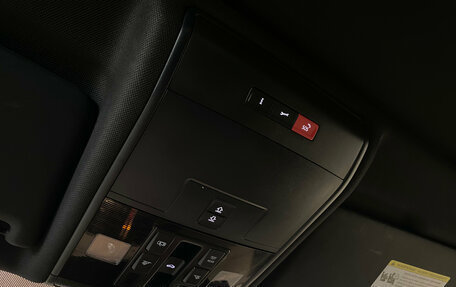 Volkswagen Tiguan II, 2021 год, 3 050 000 рублей, 22 фотография